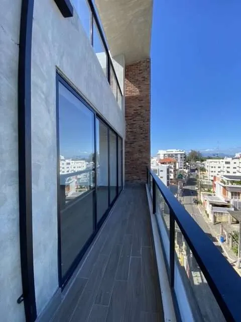Balcón con vista a Arroyo Hondo en Arabia 9, foto real